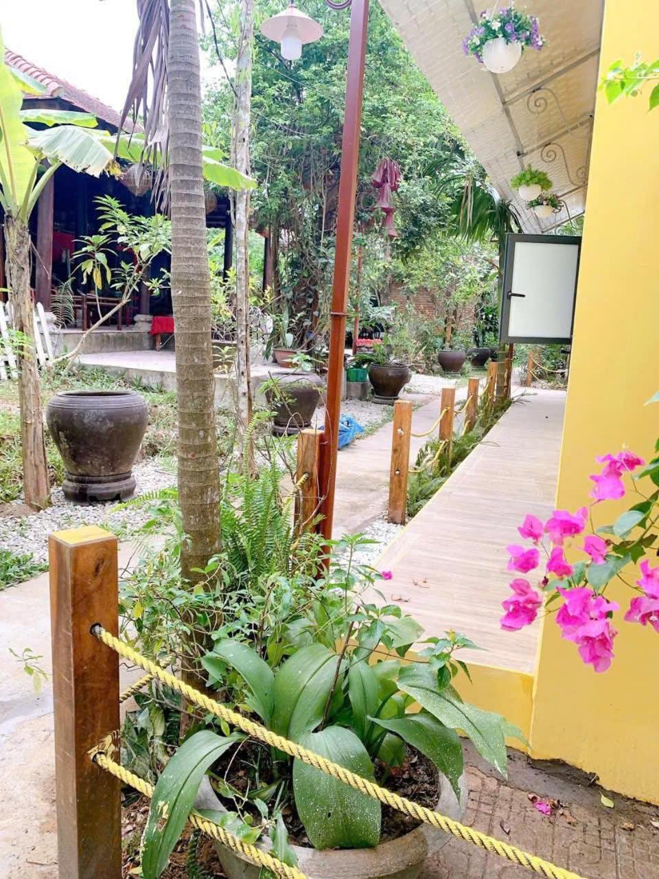 Hue Lotus Homestay Εξωτερικό φωτογραφία
